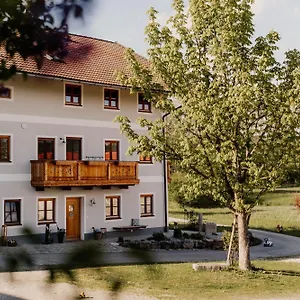 Petermuehle Urlaub Mit Alpakas Amerang